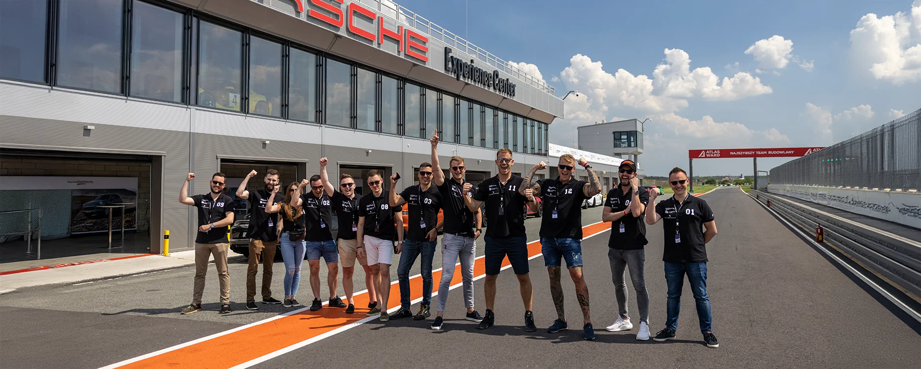 Award for the TOP 10 Agents 2021 – Porsche Experience