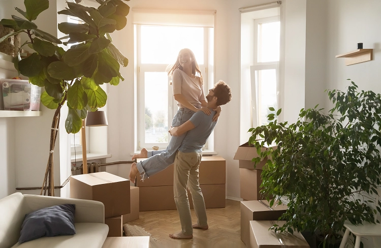 property-management-service-light-start-more-tenants.webp